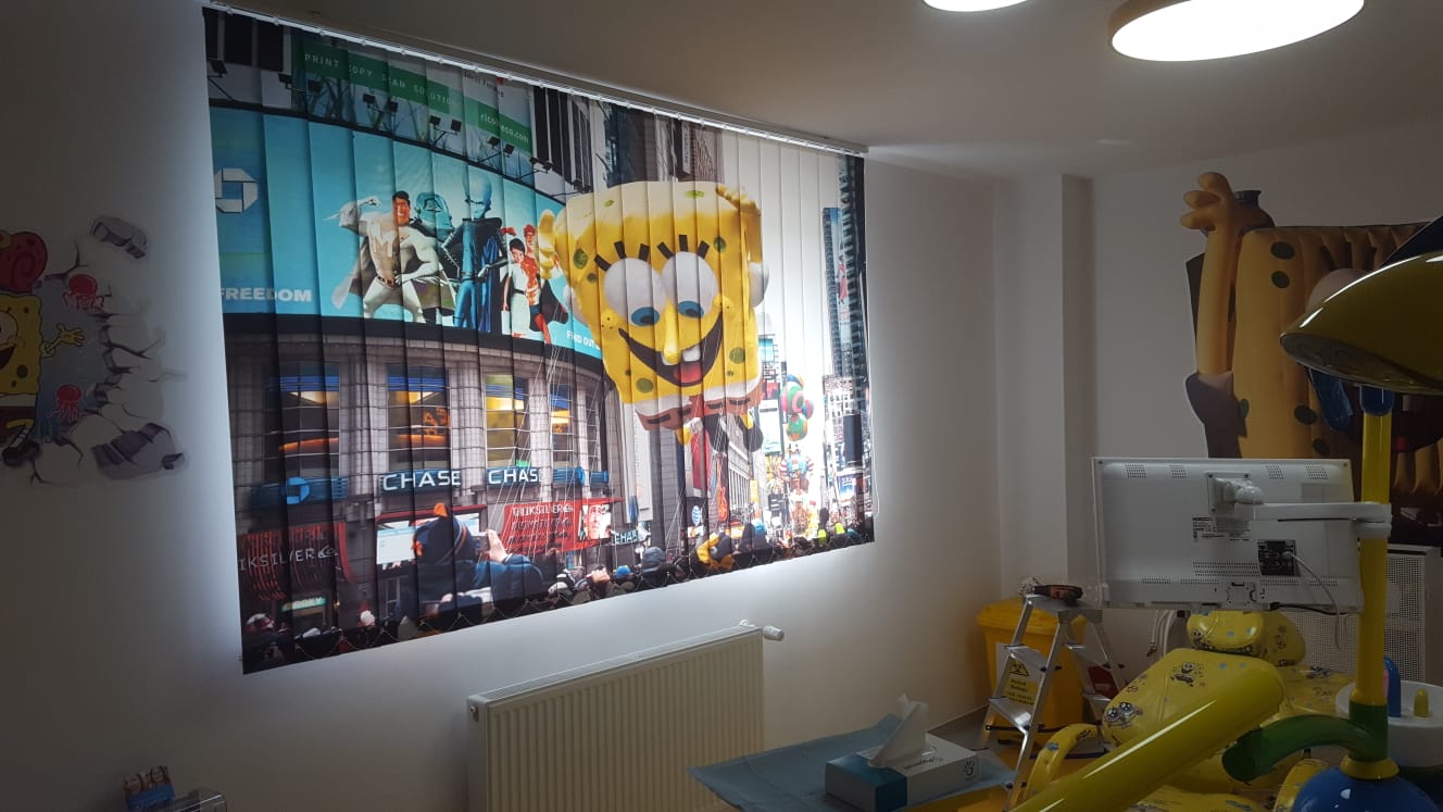 jaluzele verticale personalizate