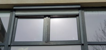 rulouri zip screen