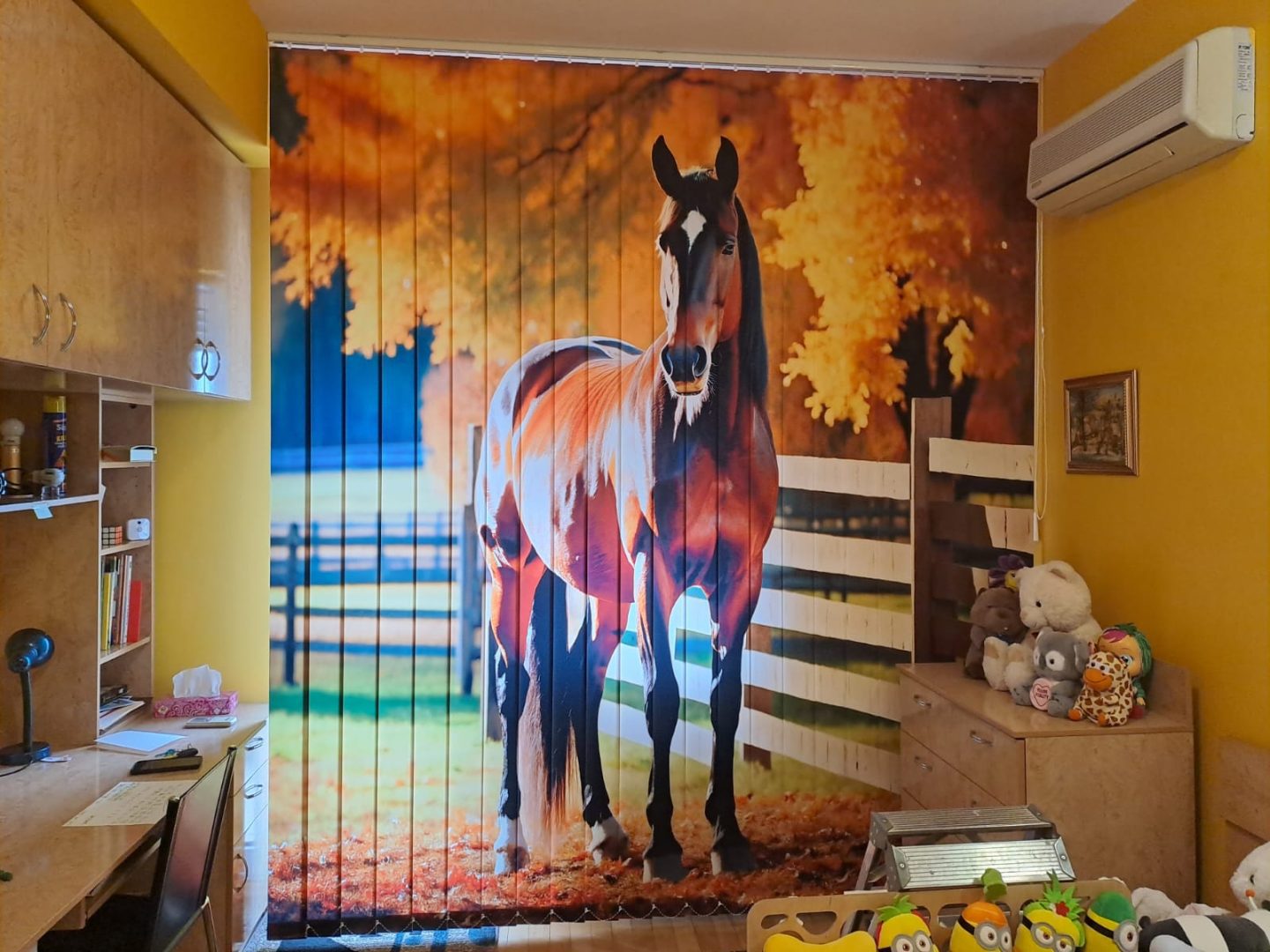 Jaluzele Verticale Personalizate
