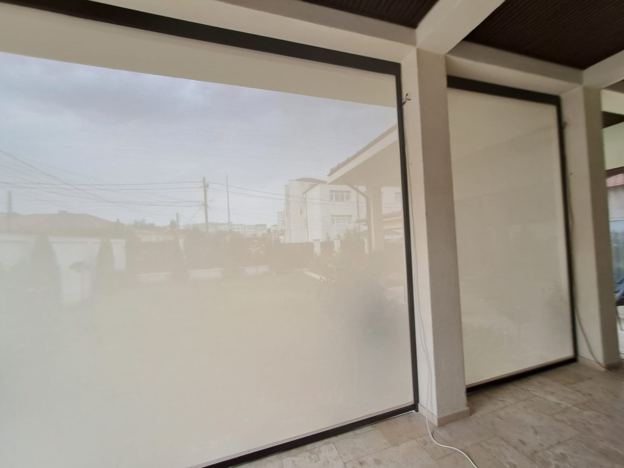 rulouri zip screen