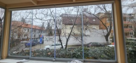 Inchidere cu Sticla glisanta