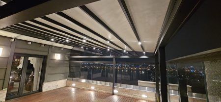 Pergola retractabila