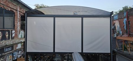 Rulouri Zip Screen