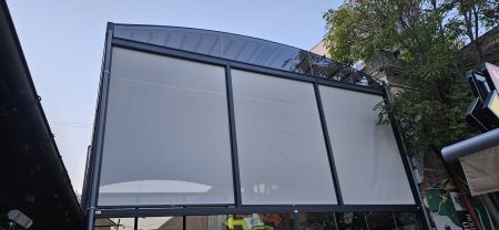 Rulouri Zip Screen