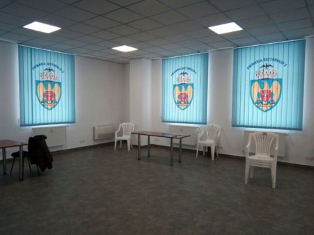 Jaluzele Verticale Personalizate