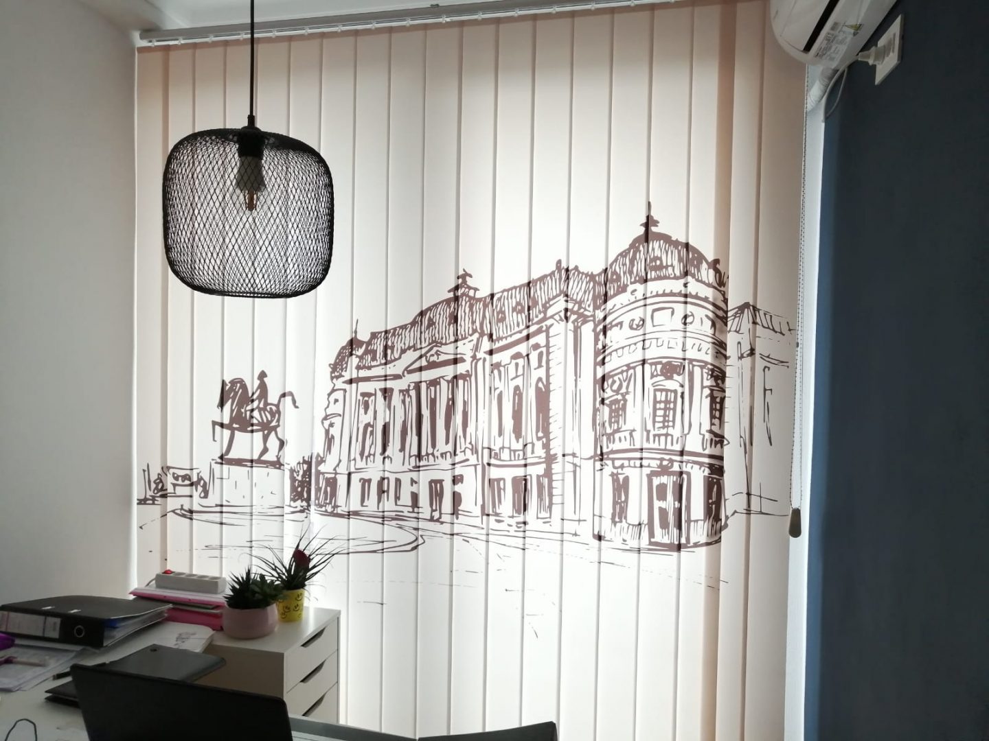 jaluzele verticale personalizate