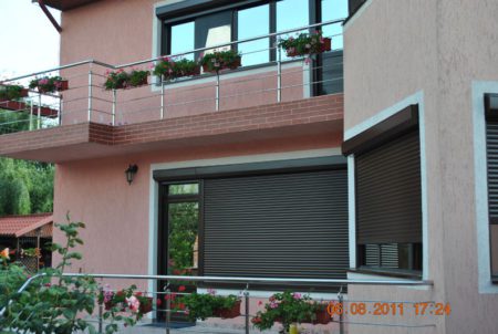 Rulouri Exterioare